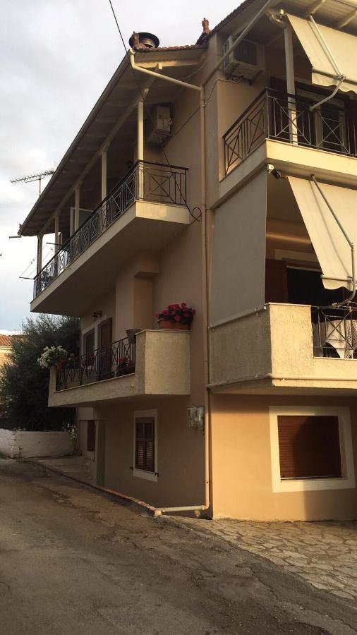 Nonikaas House 2 Apartment Tsoukaládhes Екстериор снимка