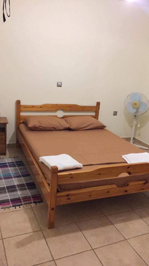 Nonikaas House 2 Apartment Tsoukaládhes Екстериор снимка